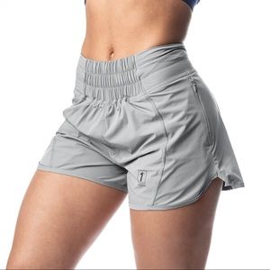 1st Phorm Shorts that cinch in your waist